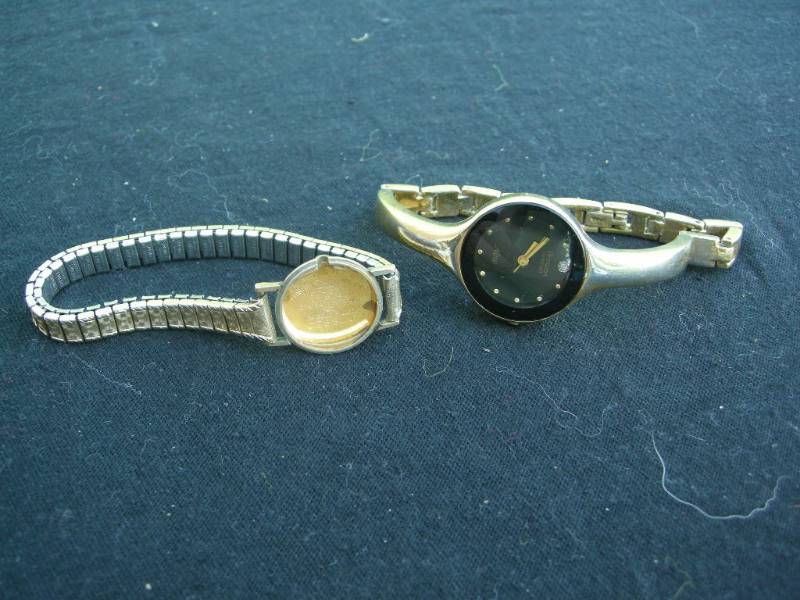 lot 52 image: Womens Diamond - Gold Watches