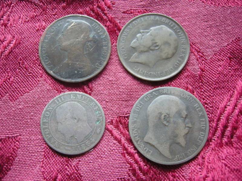 lot 68 image: 1854 Napoleon III, 1890 Victoria, 1902 and 1912 Georgivs