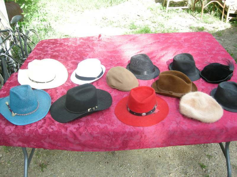 lot 95 image: Hat Collection