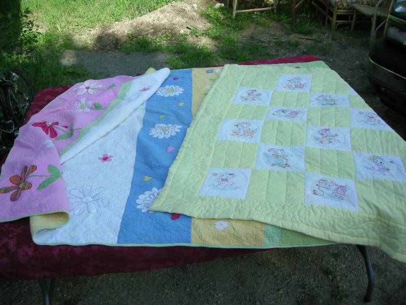 lot 97 image: Vintage Quilted Blankets
