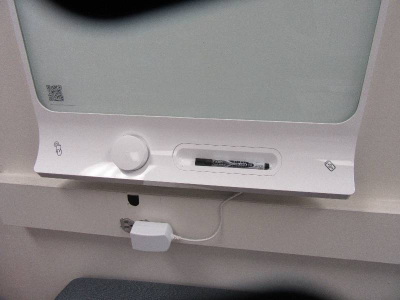 lot 6 image: KAPP, SMART white board 