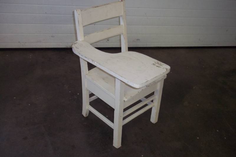 lot 37 image: Vintage School Desk