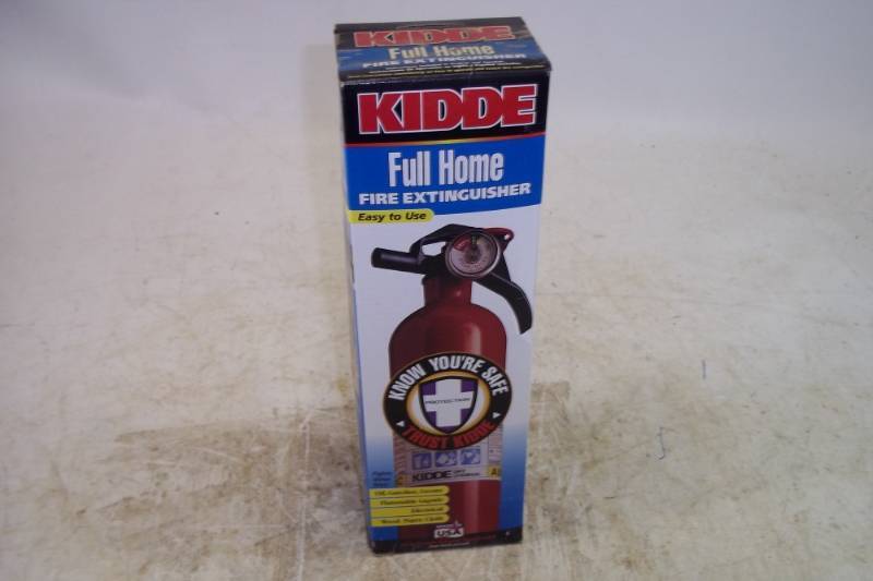 lot 28 image: Fire Extinguisher