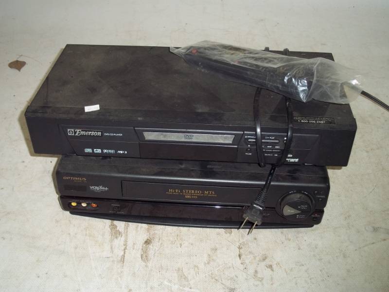 lot 64 image: VHS and DVD Player