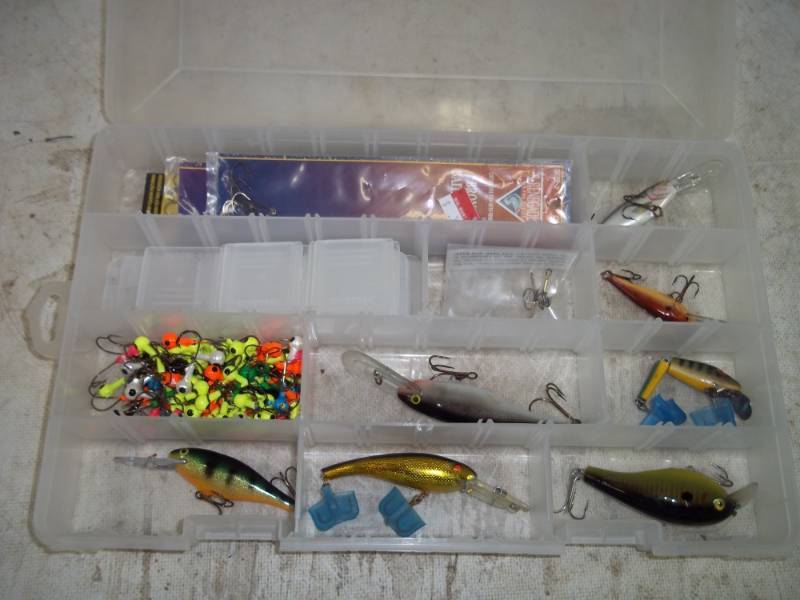 lot 92 image: Tackle Box with tackle