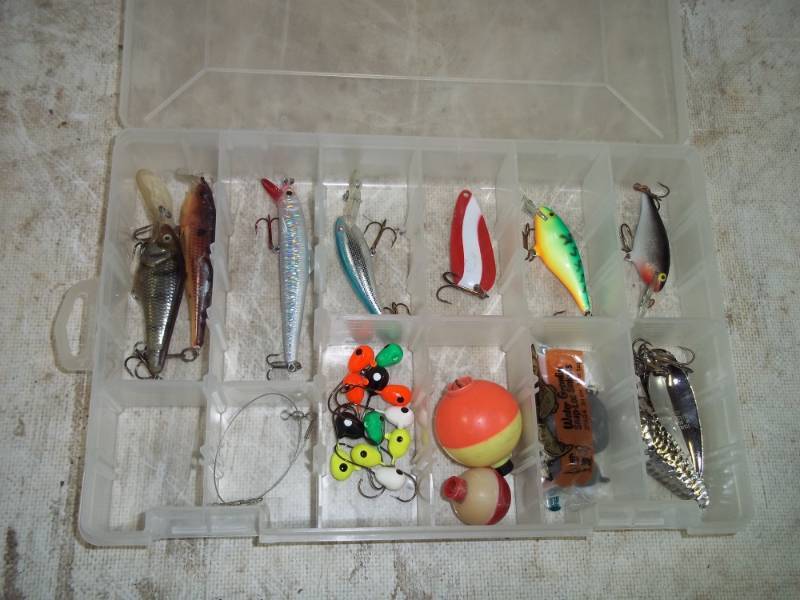 lot 93 image: Tackle Box with tackle