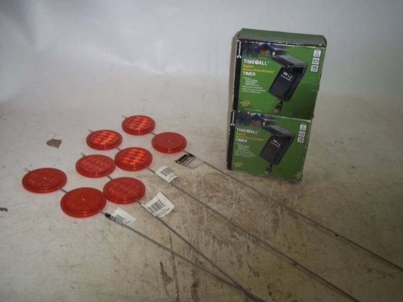 lot 116 image: Outdoor timer and driveway markers
