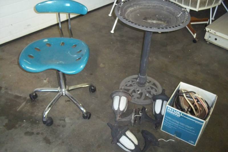 lot 129 image: Chair on wheels, bird bath and lights