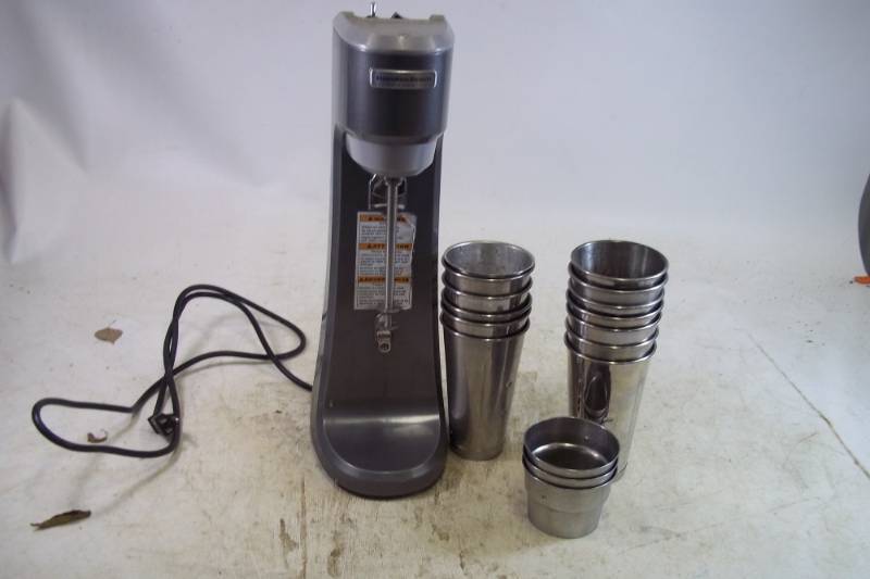 lot 142 image: Commercial Hamilton Beach Malt mixer with cups