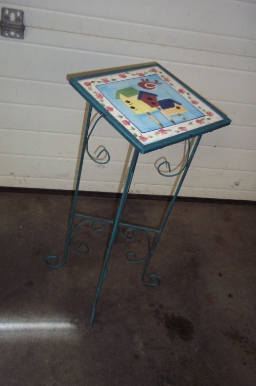 lot 152 image: Plant Stand