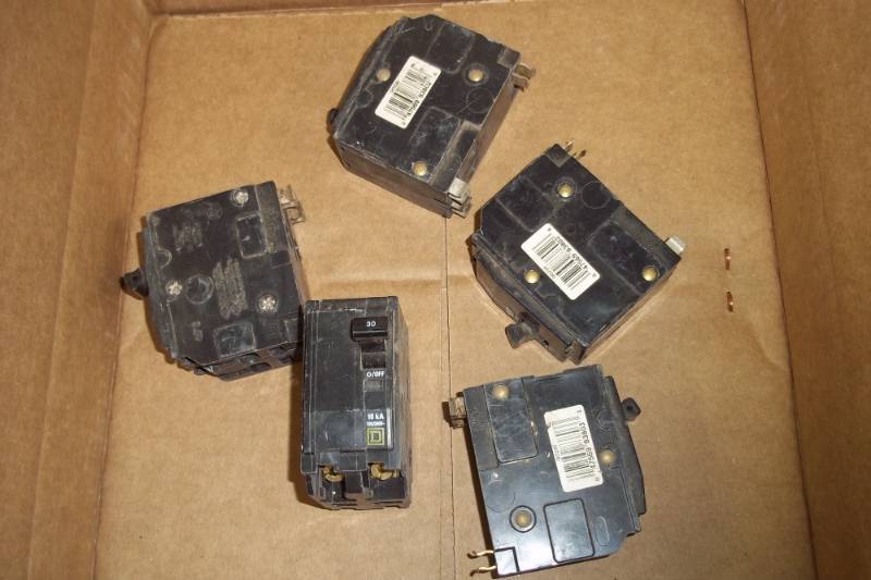 lot 161 image: Square D Circuit Breakers