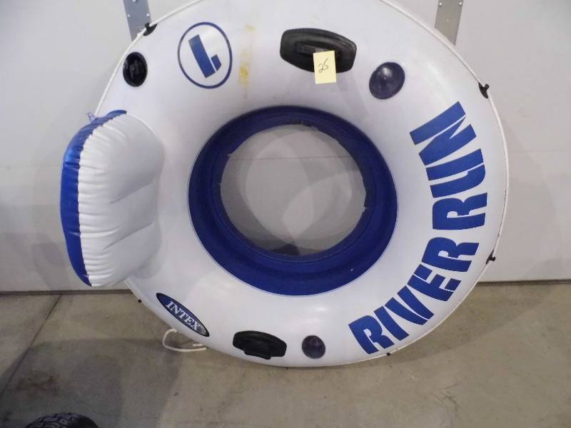 lot 25 image: Water Tube