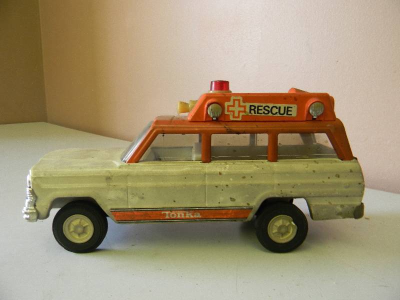 tonka jeep ambulance