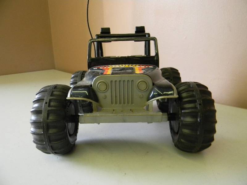 tonka jeep with removable tires