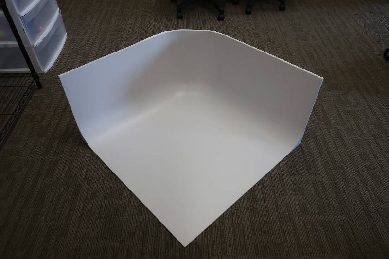 lot 496 image: PHOTO BOX