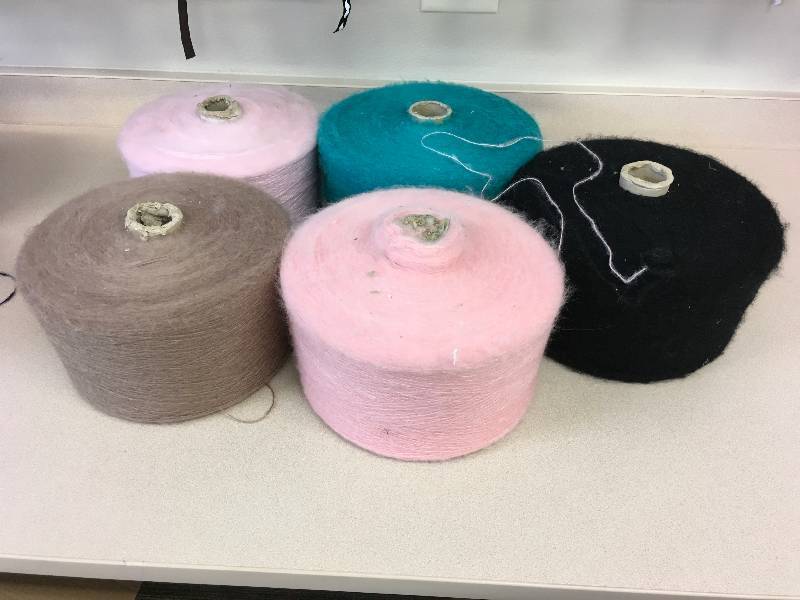 lot 11 image: WOOL
