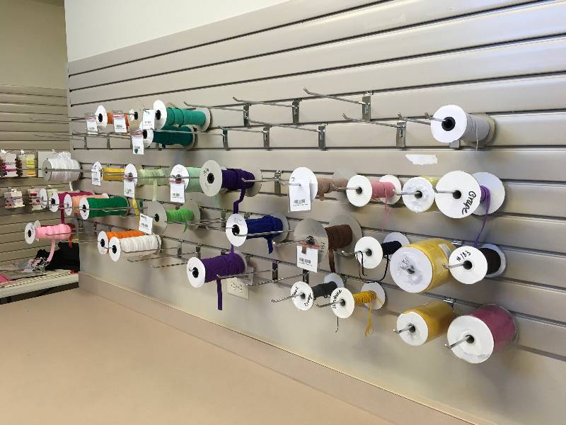 lot 21 image: FOLD OVER ELASTIC RIBBON