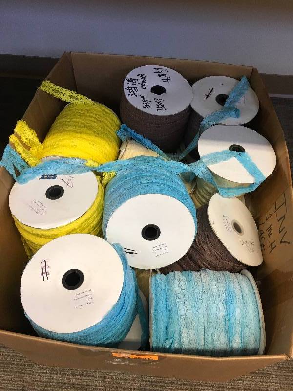 lot 62 image: LACE ELASTIC RIBBON