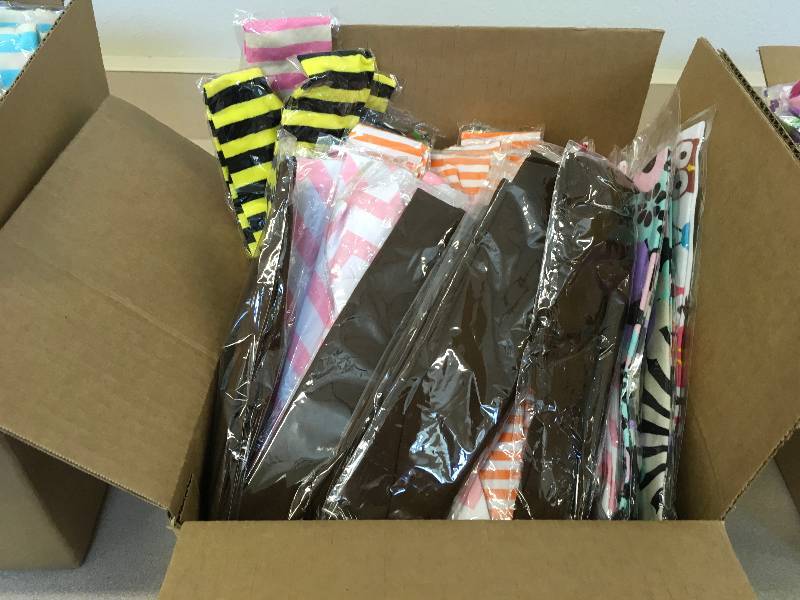 lot 132 image: 100 COUNT MIX OF HEADBANDS