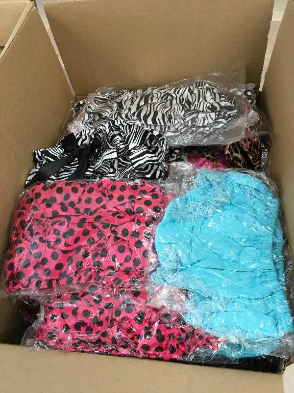 lot 136 image: 50 COUNT TODDLER BLOOMERS, SIZE SMALL