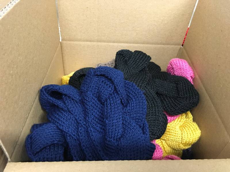 lot 201 image: KNITTED HEADWRAPS