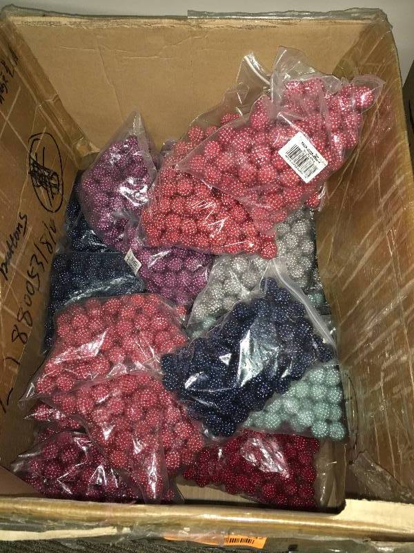 lot 232 image: BEADS