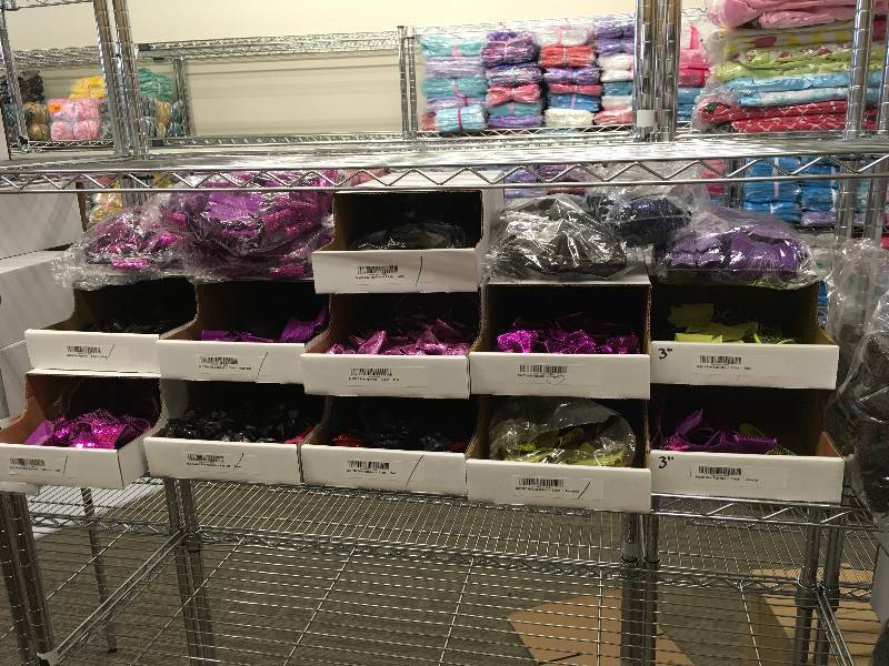 lot 361 image: MIX OF BOWS
