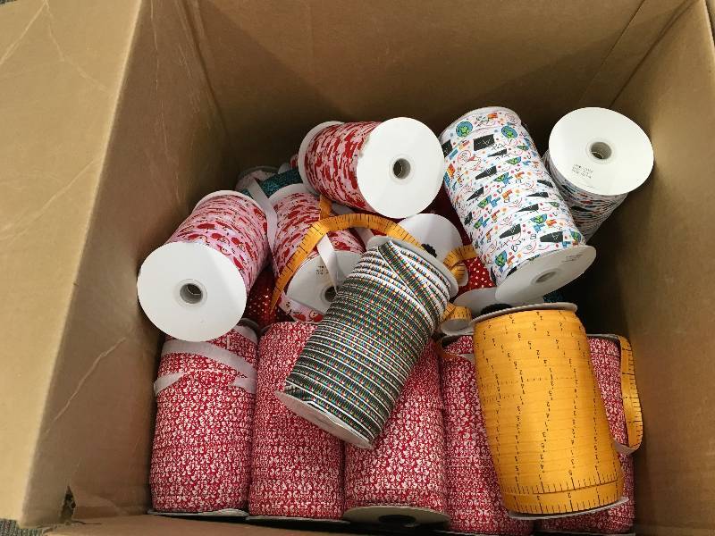 lot 374 image: RIBBON