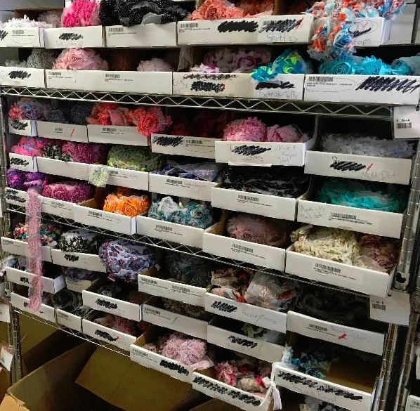 lot 366 image: FLOWERED RIBBONS AND SHABBY CHIFFON