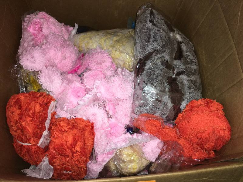lot 393 image: FLOWERED RIBBON, SHABBY CHIFFON