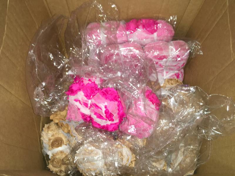 lot 398 image: FLOWERED RIBBON, SHABBY CHIFFON