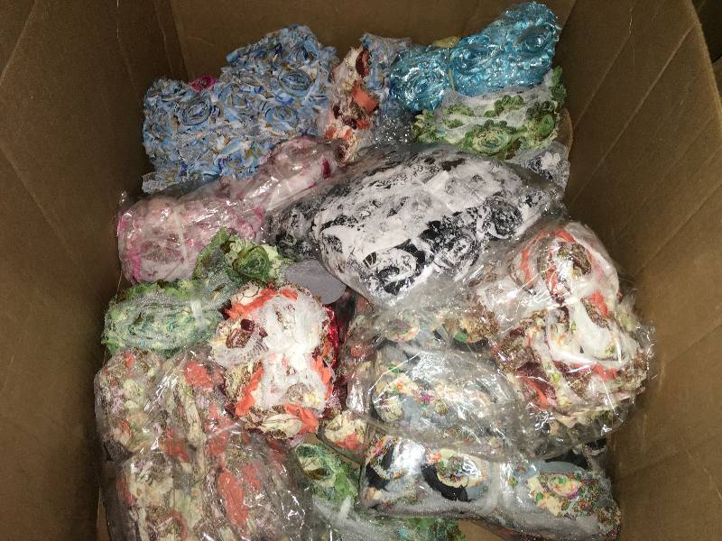 lot 403 image: FLOWERED RIBBON, SHABBY CHIFFON