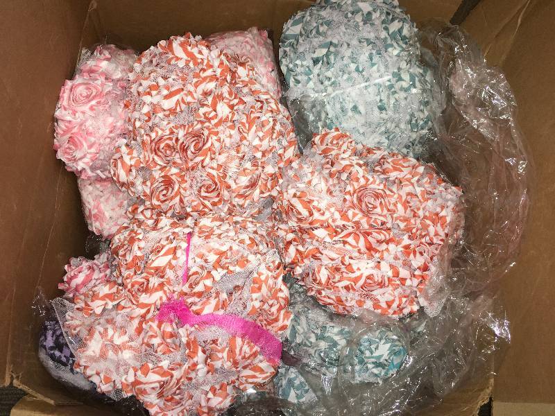 lot 404 image: FLOWERED RIBBON, SHABBY CHIFFON