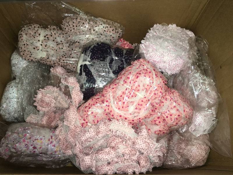lot 443 image: FLOWERED RIBBON, SHABBY CHIFFON