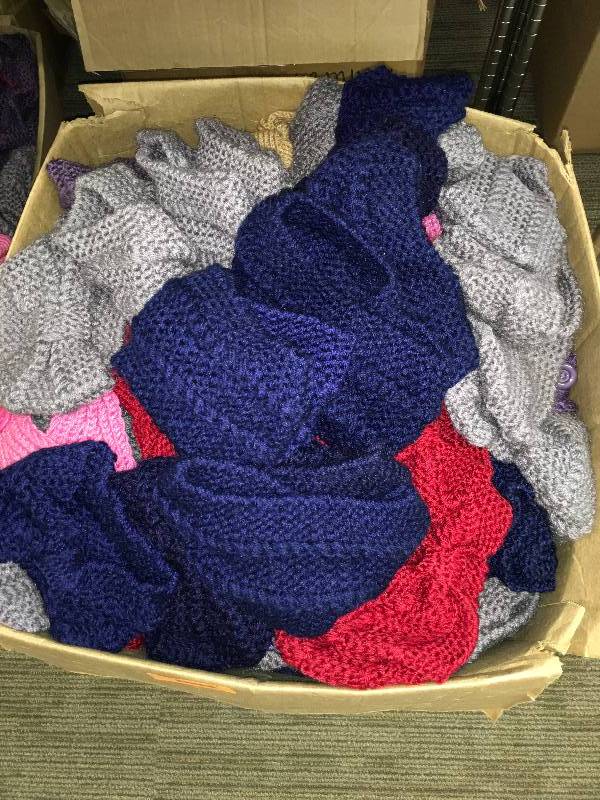 lot 450 image: HEADWRAPS