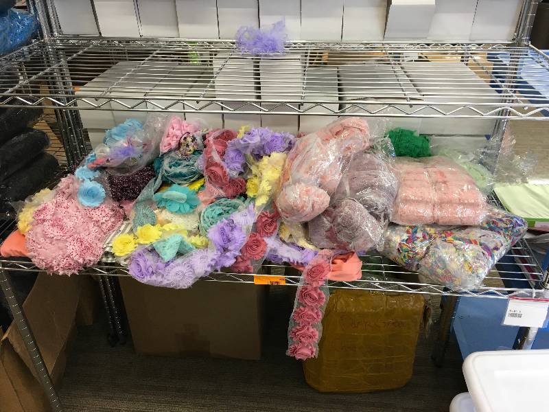 lot 451 image: FLOWERED RIBBON, SHABBY CHIFFON