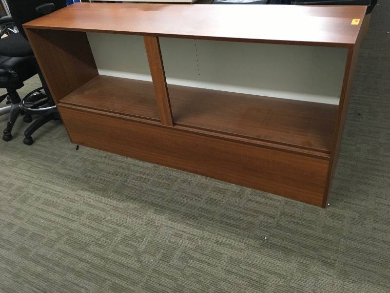 lot 559 image: BOOK SHELF, 70 X 18.25 X 34 TALL