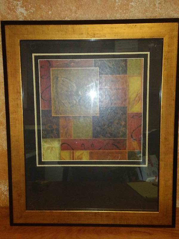 lot 41 image: Stunning floral and geometric