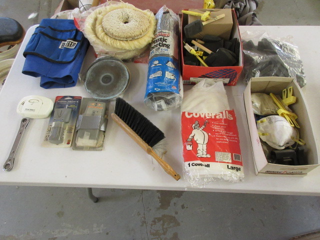 lot 335 image: HANDYMANS TOOLS