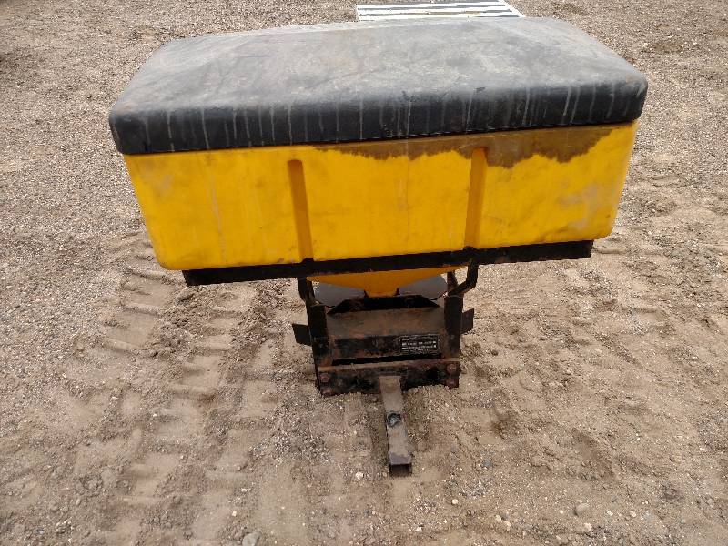 lot 204 image: SnowEx Mini Pro 575X Hitch Mount Sa...