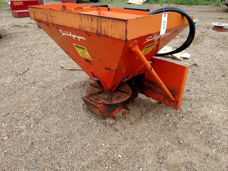 lot 205 image: The Sand Piper Sander, Skid Loader ...