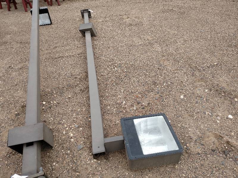 lot 222 image: 15 Light Pole...