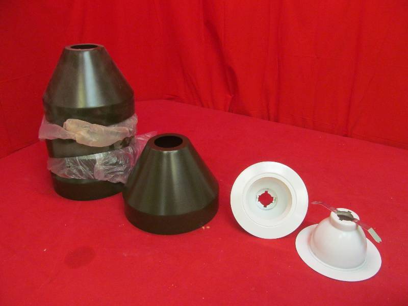 lot 2 image: light trim