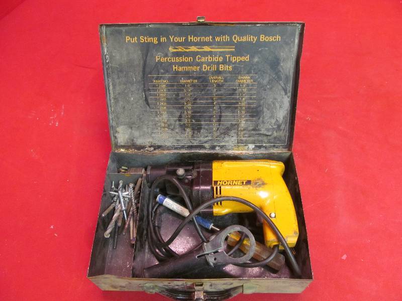 lot 15 image: hammer drill