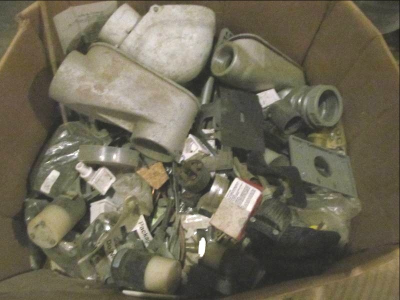 lot 80 image: couplings