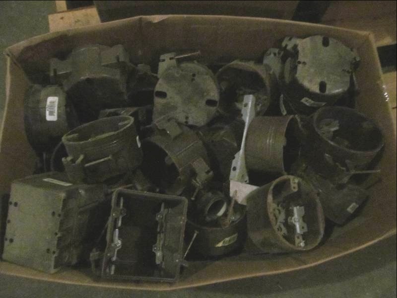 lot 88 image: outlet boxes
