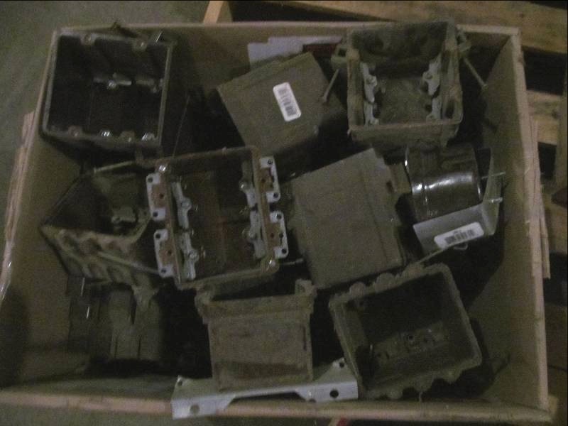 lot 90 image: outlet boxes