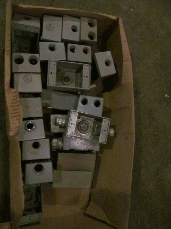 lot 95 image: receptacle boxes