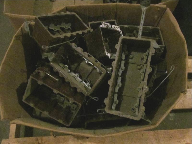 lot 97 image: outlet boxes