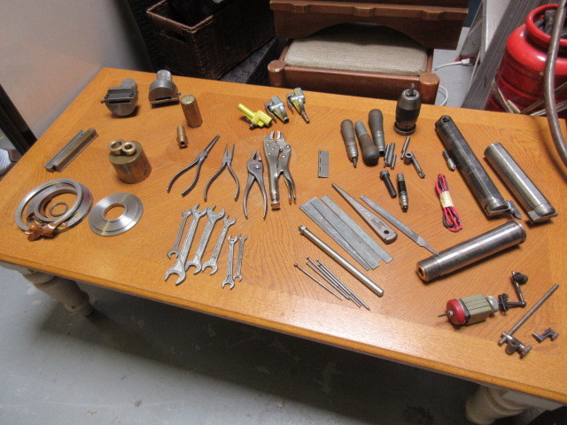 lot 421 image: MISC. HAND TOOLS AND PARTS